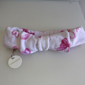 Love Shack Fancy Rare Print Face Wash Headband With Bow Blushing Kisses NWT Pink